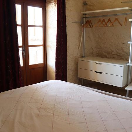 La Petite Grande Apartment Lurs Bagian luar foto