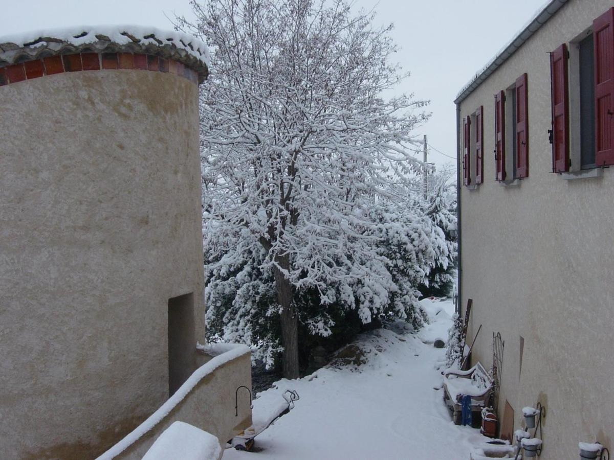 La Petite Grande Apartment Lurs Bagian luar foto