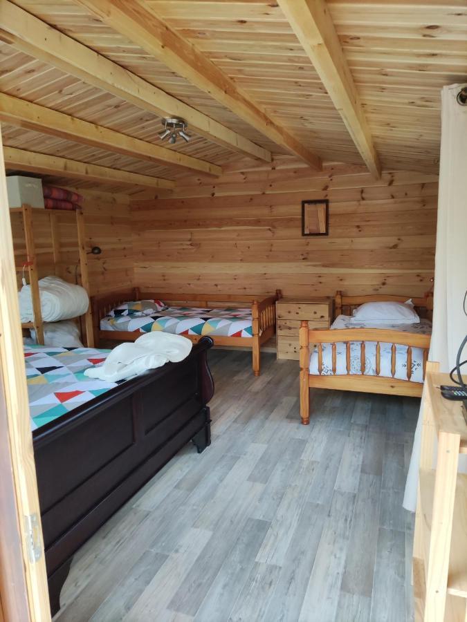 La Petite Grande Apartment Lurs Bagian luar foto