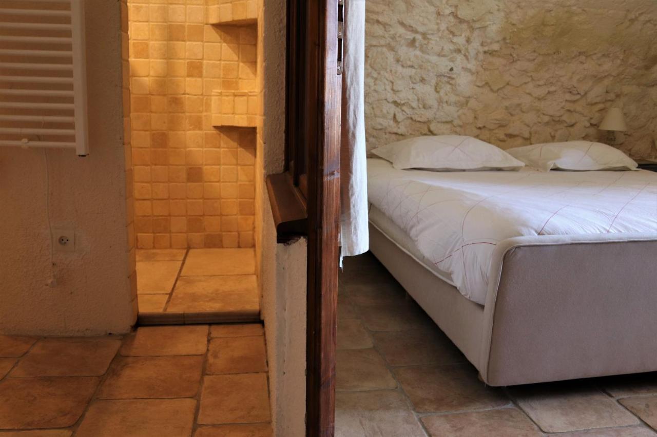 La Petite Grande Apartment Lurs Bagian luar foto